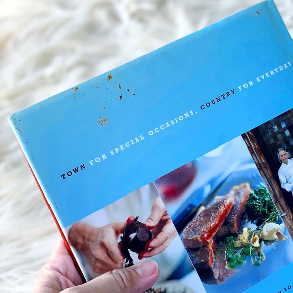 Iron Chef Geoffrey Zakarian Town & Country Cookbook - Picture 3 of 10